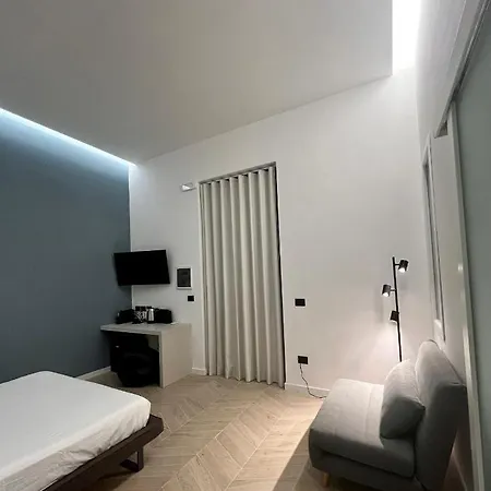 Central 81 펜션 페스카라