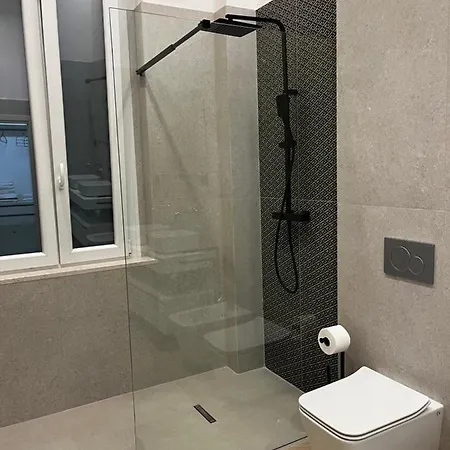 Central 81 * Pescara