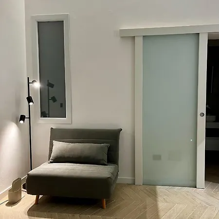 Central 81 Semesterbostad